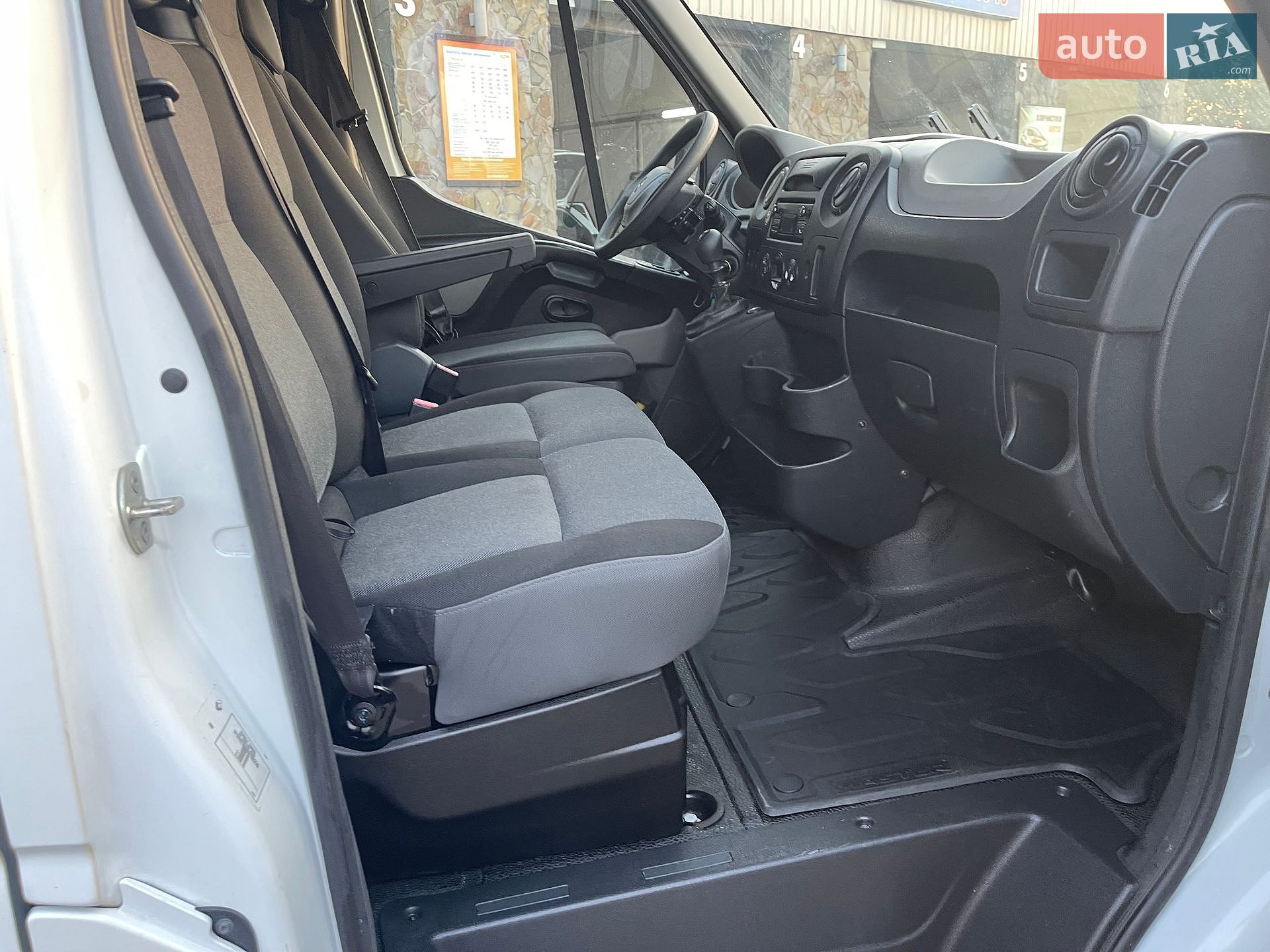 Renault Master 2015 VIN VF6MHF8ZG53762276 фото оголошення 9 з 25