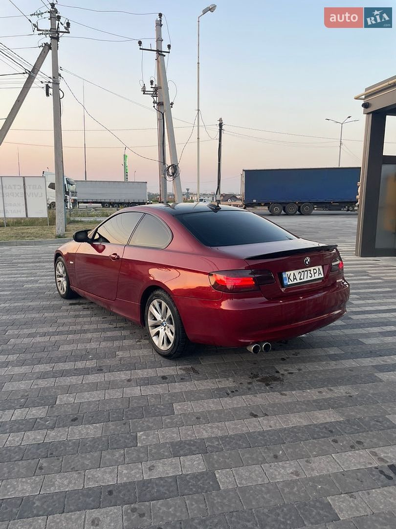 BMW 3 Series 2010 VIN WBAKF5C53BE395564 фото оголошення 9 з 13