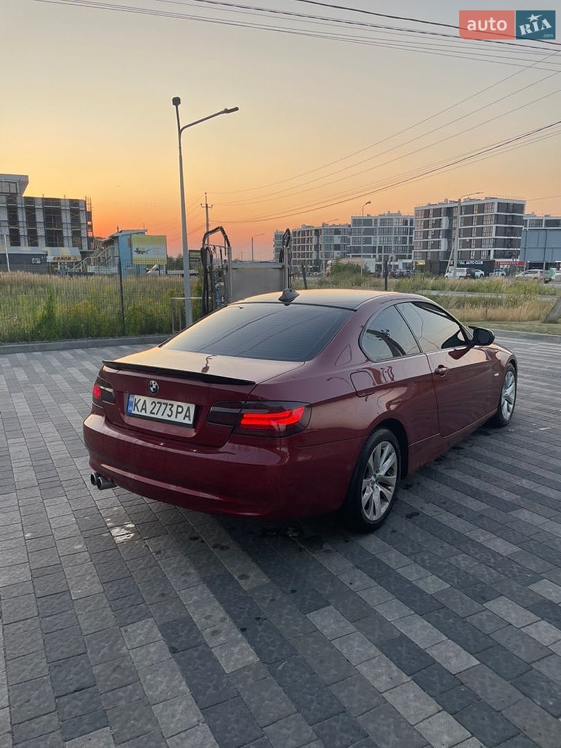 BMW 3 Series 2010 VIN WBAKF5C53BE395564 фото оголошення 10 з 13
