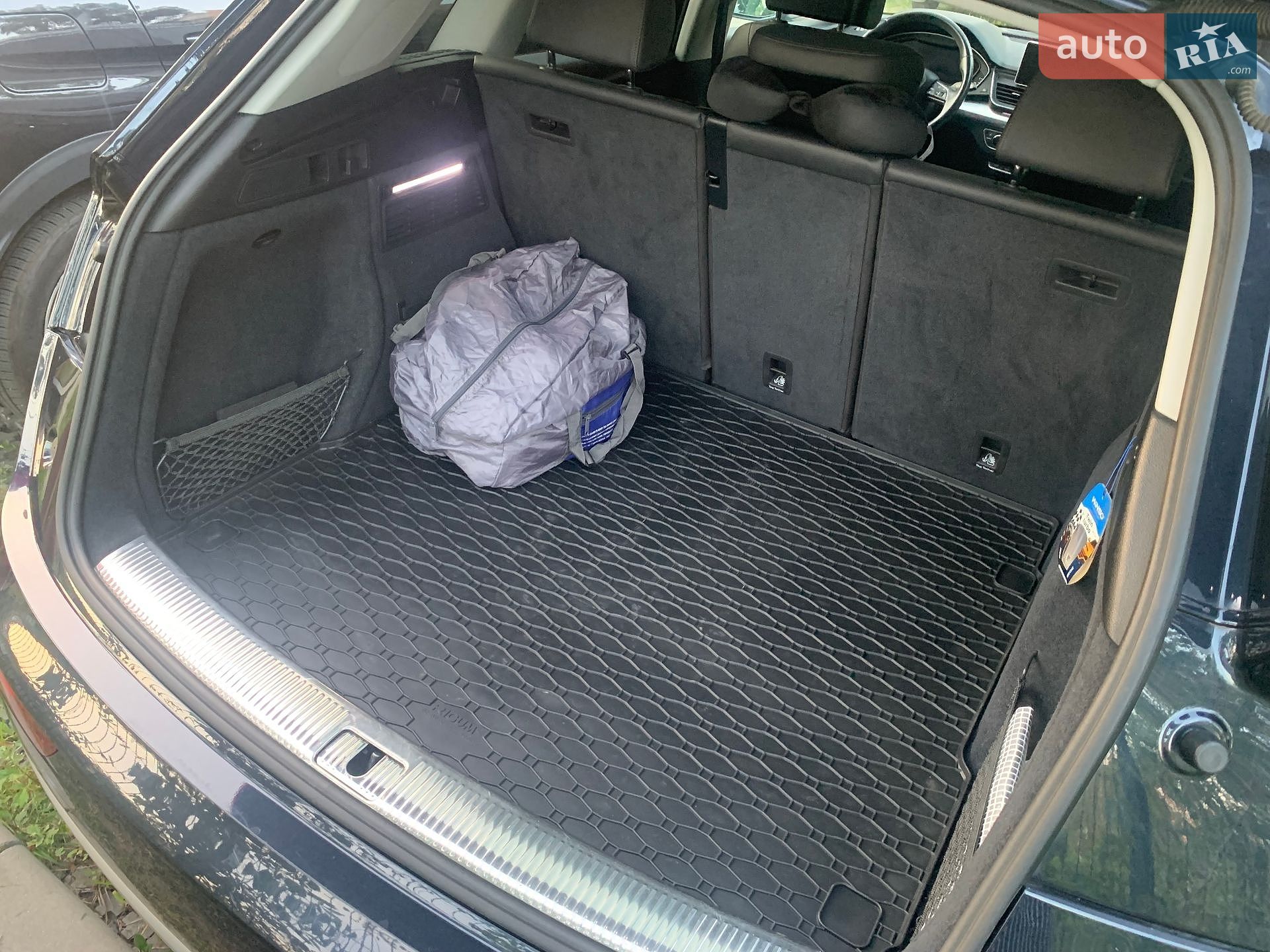 Audi Q5 2019 VIN WA1CNAFY3K2067291 фото оголошення 33 з 35