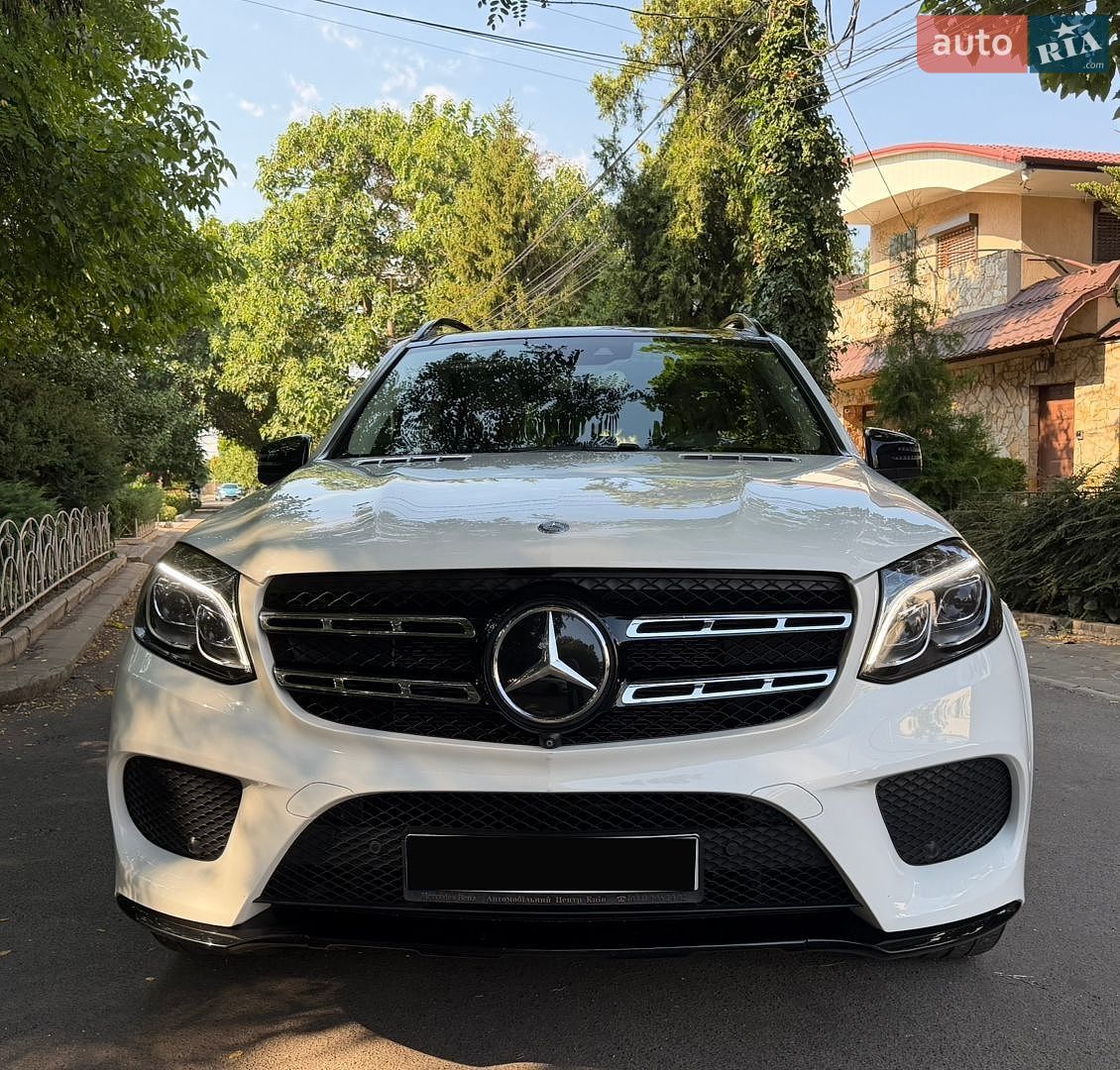 Mercedes-Benz GLS-Class 2016 VIN 4JGDF6EE3HA828360 фото оголошення 2 з 54