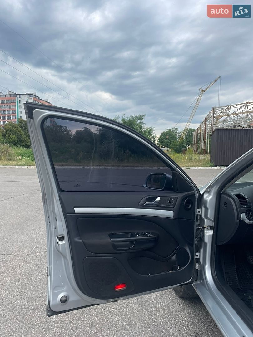 Skoda Octavia 2008 VIN TMBCA41Z88B153143 фото оголошення 10 з 22