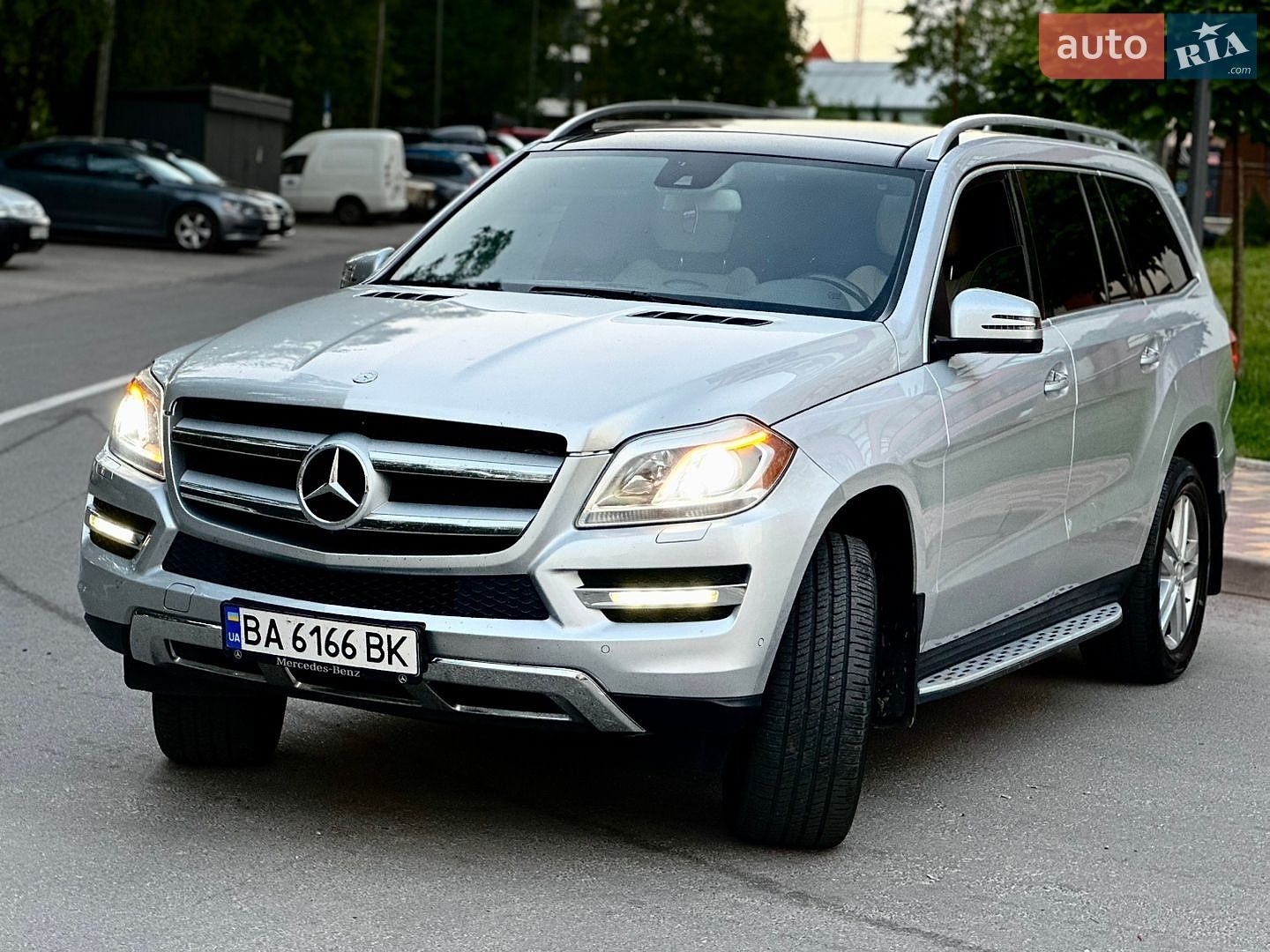 Mercedes-Benz GL-Class 2014 VIN 4JGDF7CE7EA424224 фото оголошення 8 з 46