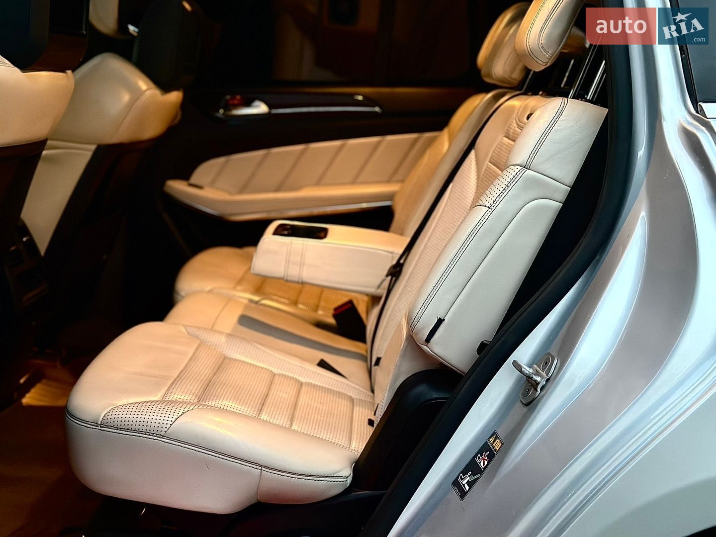 Mercedes-Benz GL-Class 2014 VIN 4JGDF7CE7EA424224 фото оголошення 42 з 46