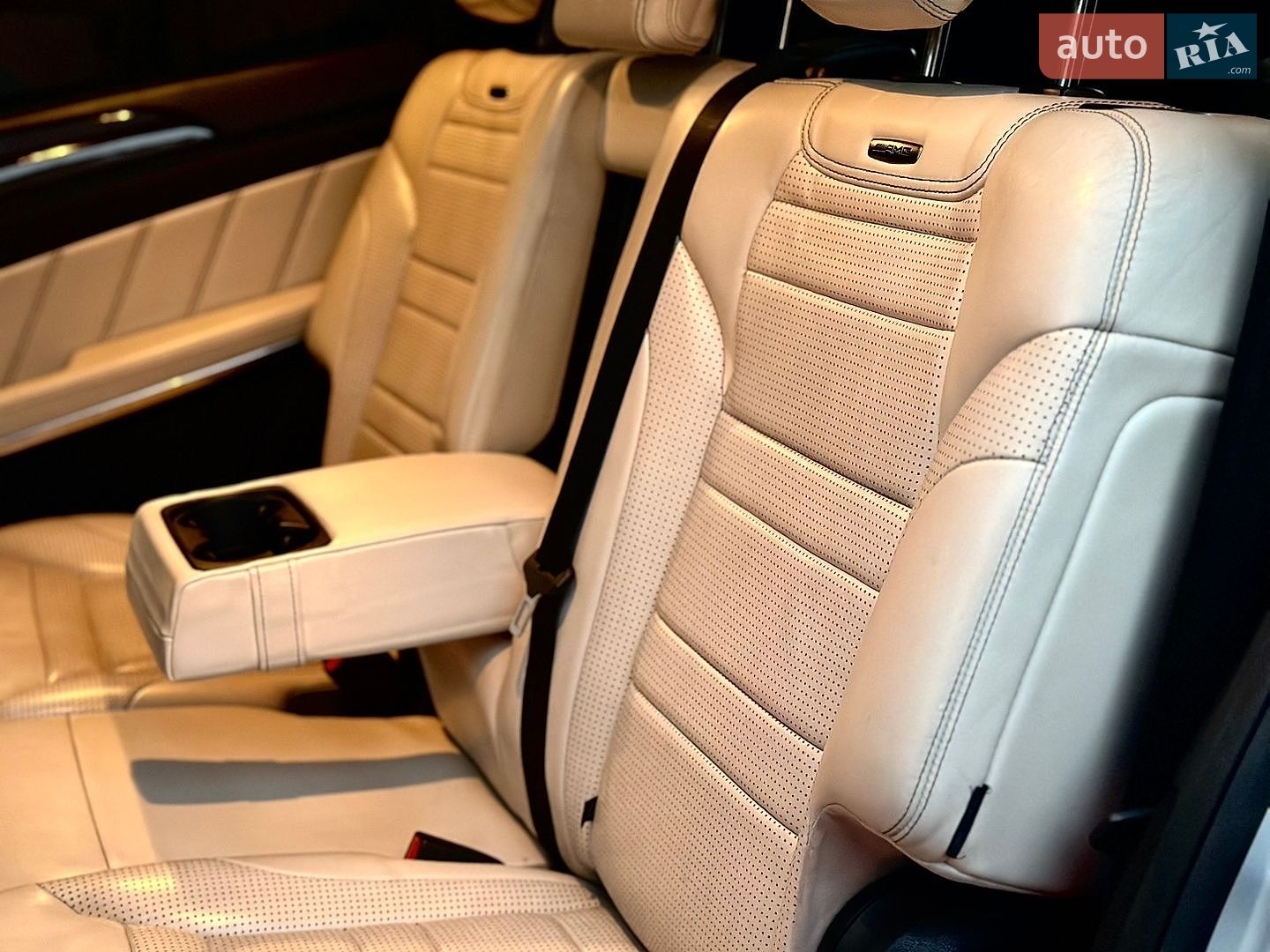 Mercedes-Benz GL-Class 2014 VIN 4JGDF7CE7EA424224 фото оголошення 43 з 46