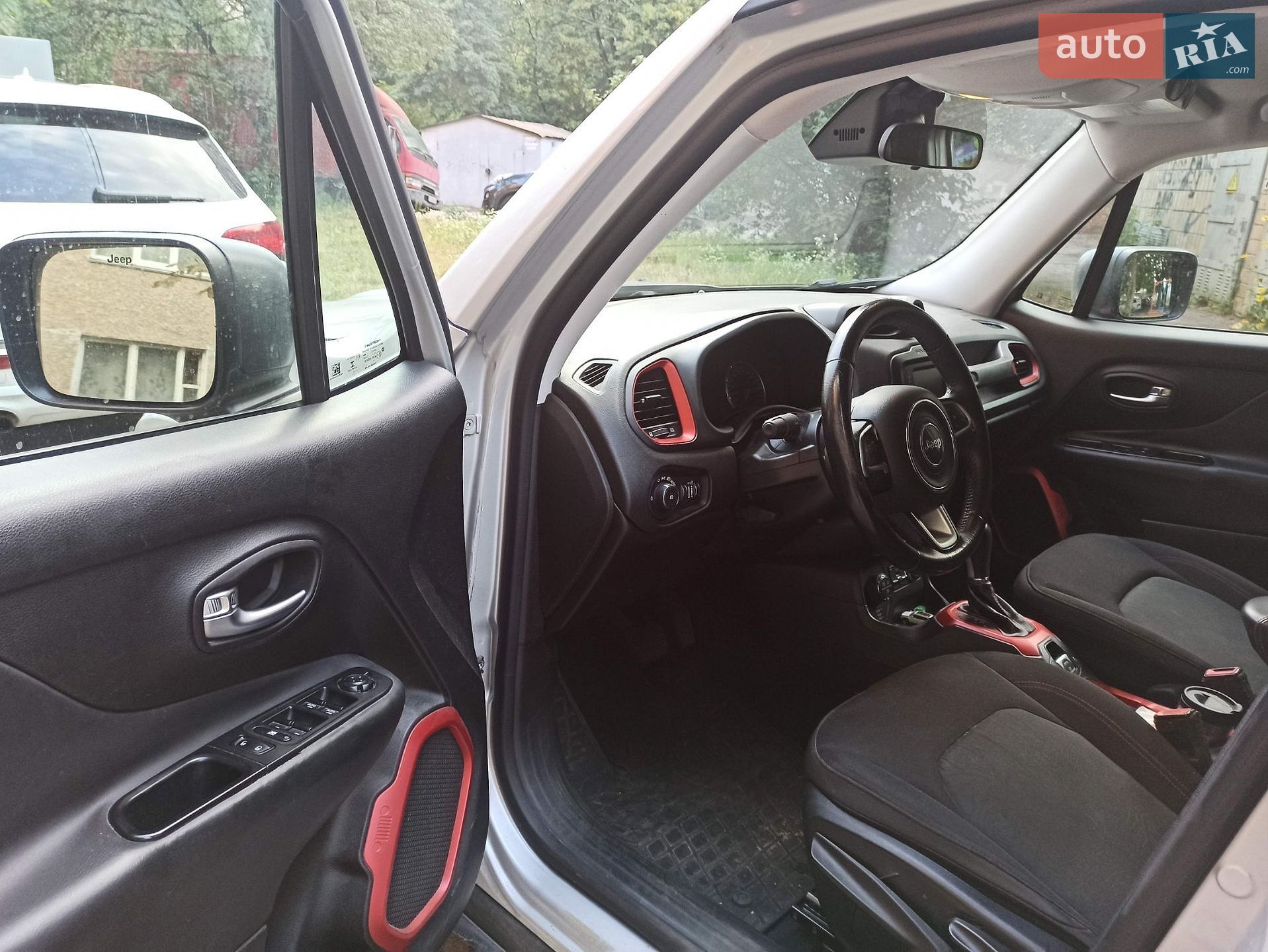 Jeep Renegade 2015 VIN ZACCJBCT2FPB78684 фото оголошення 13 з 13