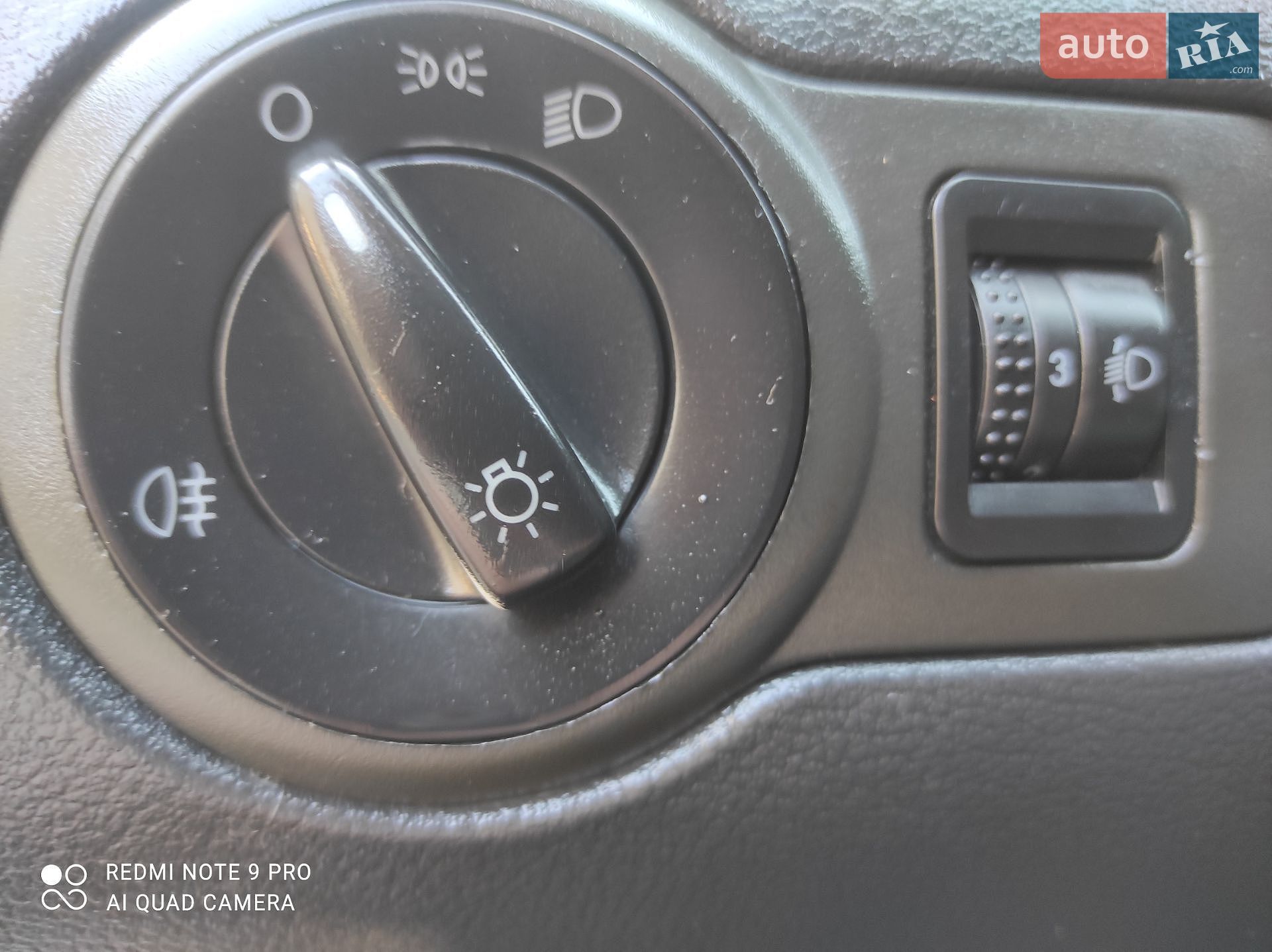 Skoda Octavia 2006 VIN TMBJX41U178843953 фото оголошення 50 з 87