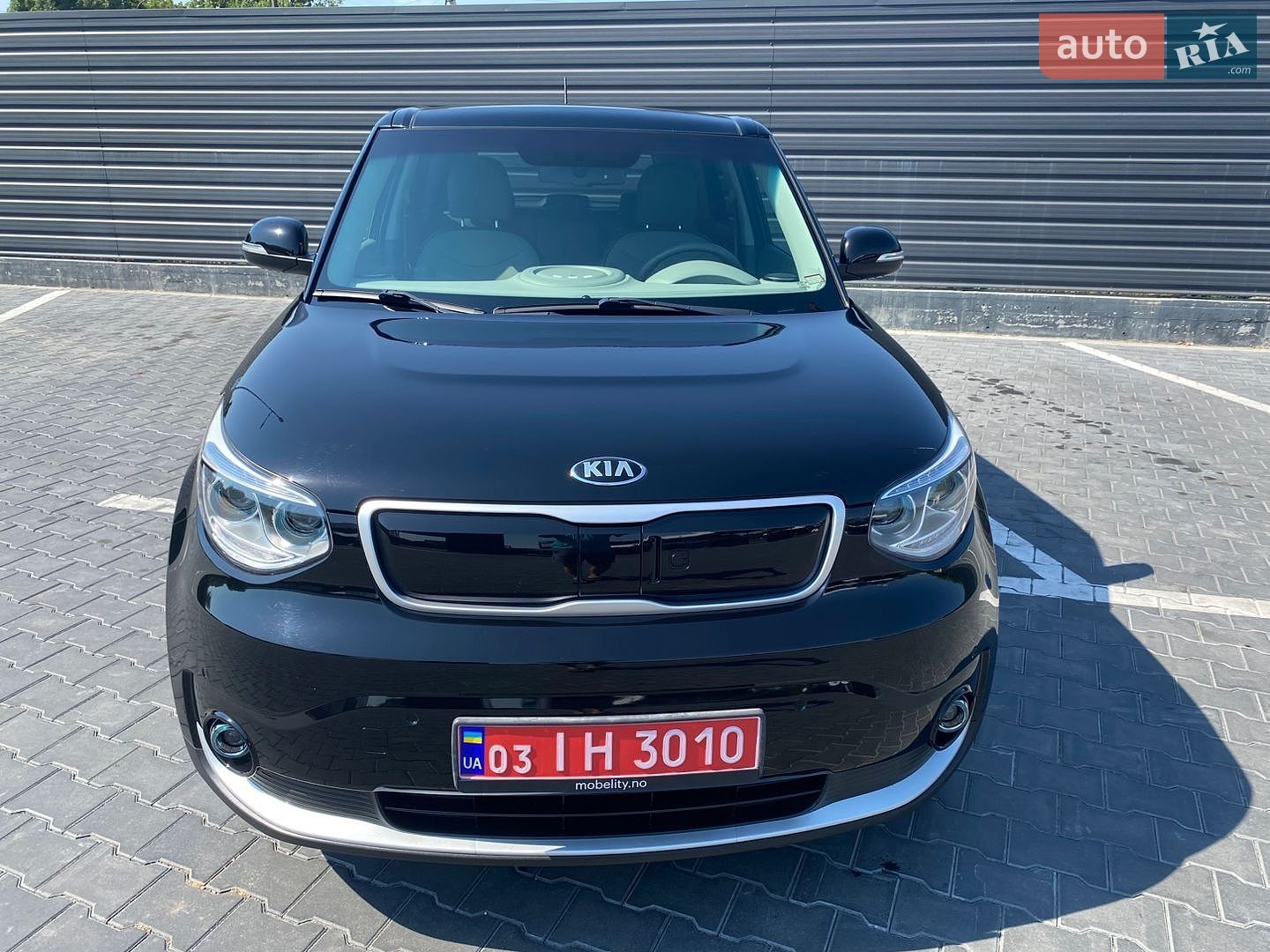 Kia Soul EV 2017 VIN KNAJX81EFJ7027883 фото оголошення 3 з 16