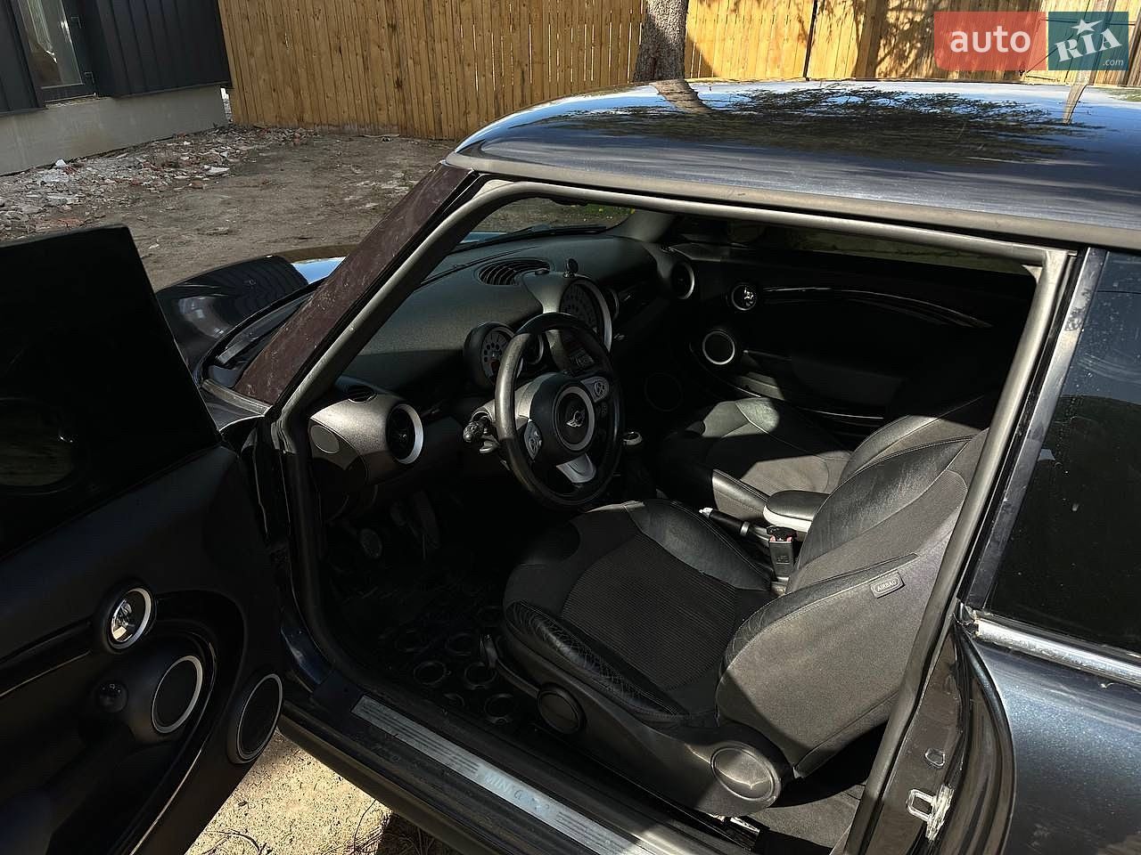 MINI Cooper 2007 VIN WMWMG31040TL05428 фото оголошення 8 з 14