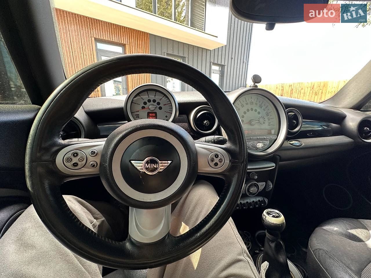 MINI Cooper 2007 VIN WMWMG31040TL05428 фото оголошення 10 з 14