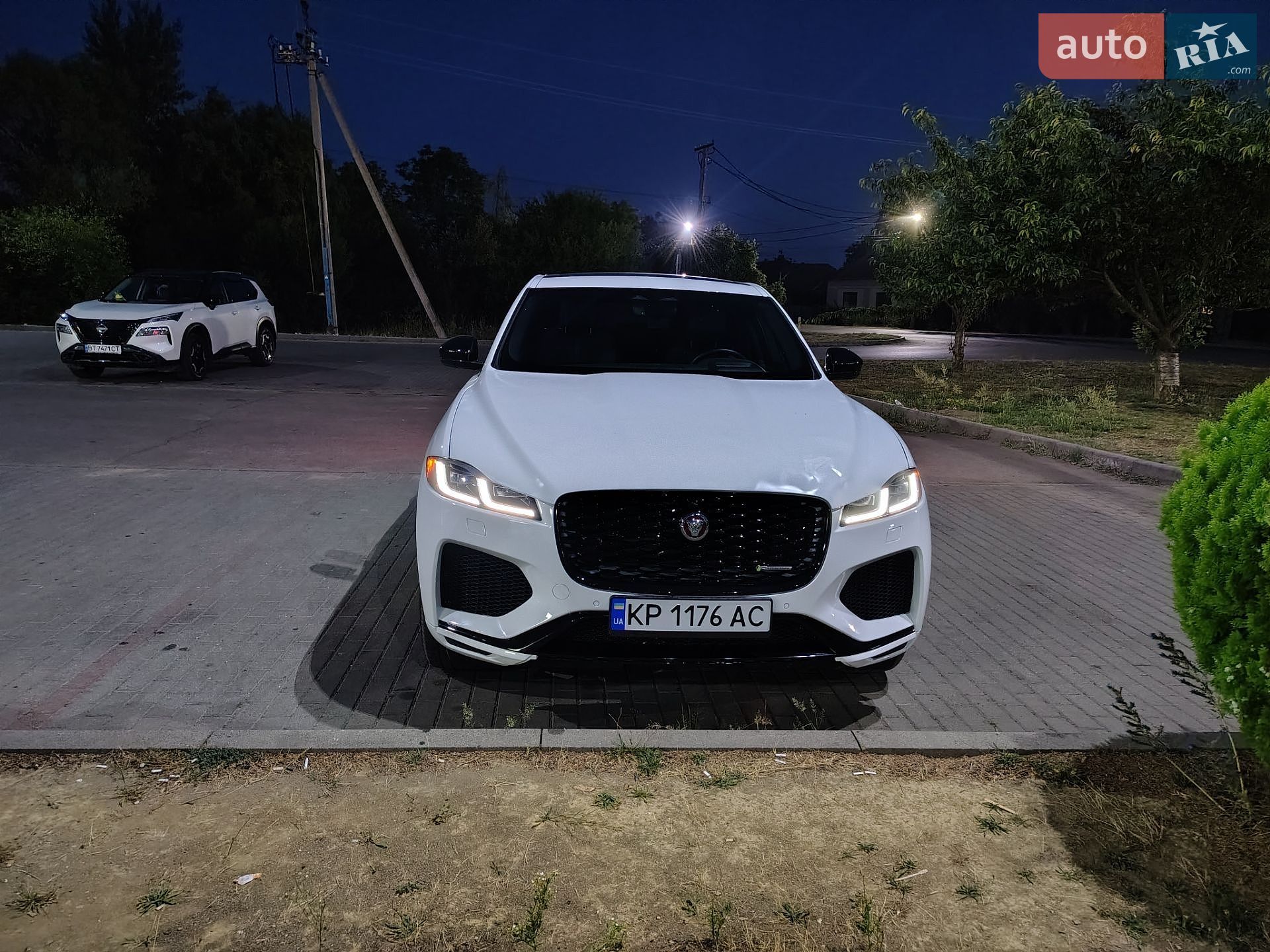 Jaguar F-Pace 2023 VIN SADCT2FU1RA739500 фото оголошення 4 з 28