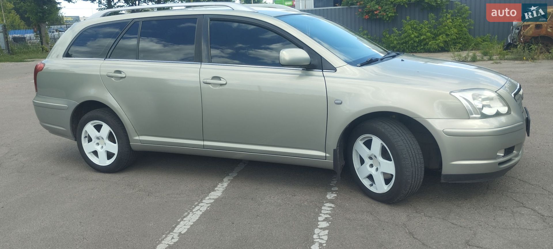 Toyota Avensis 2004 VIN SB1ER56L70E100677 фото оголошення 6 з 8