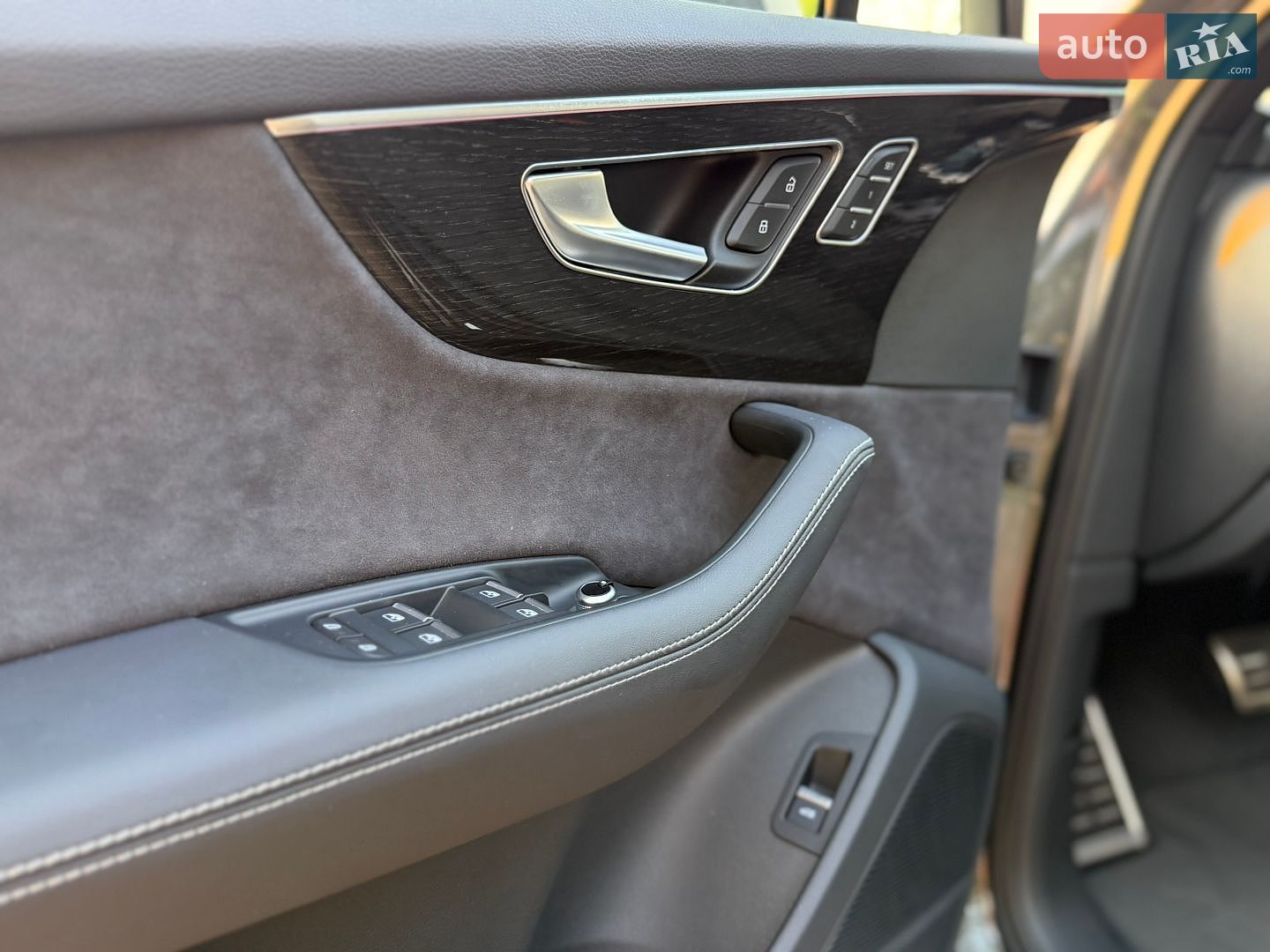 Audi Q7 2024 VIN WAUZZZ4M4SD006732 фото оголошення 28 з 46