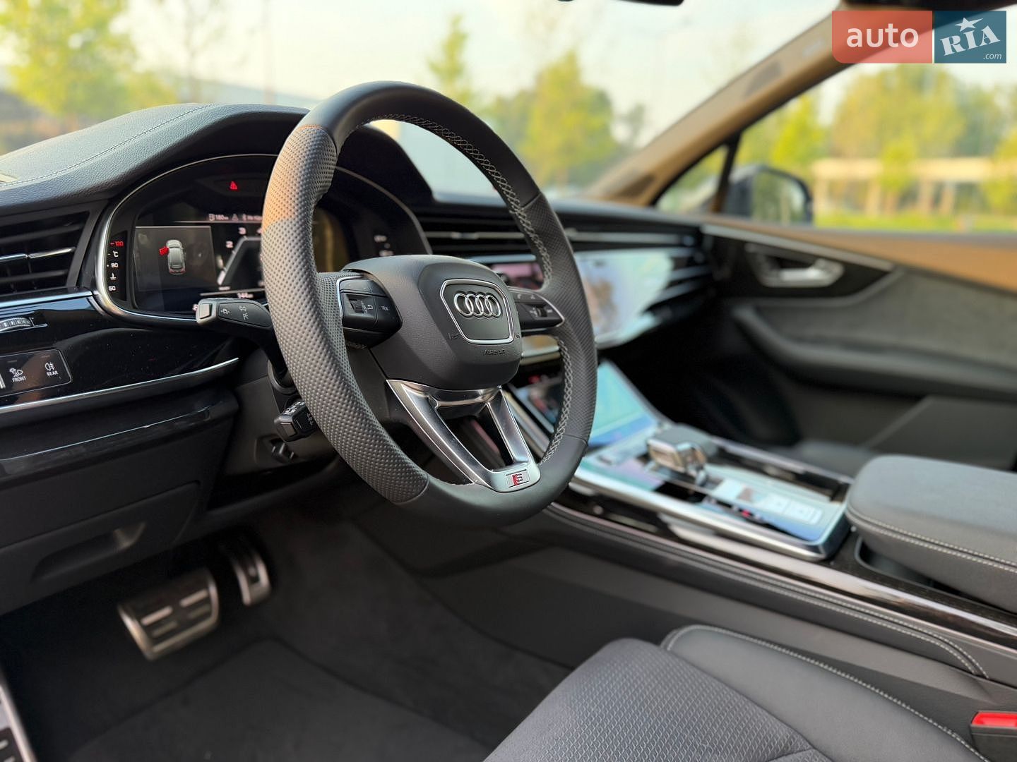 Audi Q7 2024 VIN WAUZZZ4M4SD006732 фото оголошення 34 з 46
