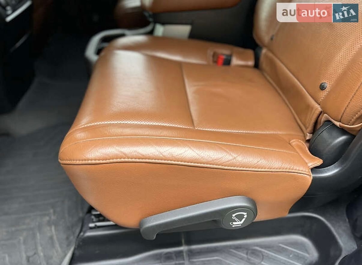 Toyota Sequoia 2008 VIN 5TDBY67A68S023276 фото оголошення 25 з 34