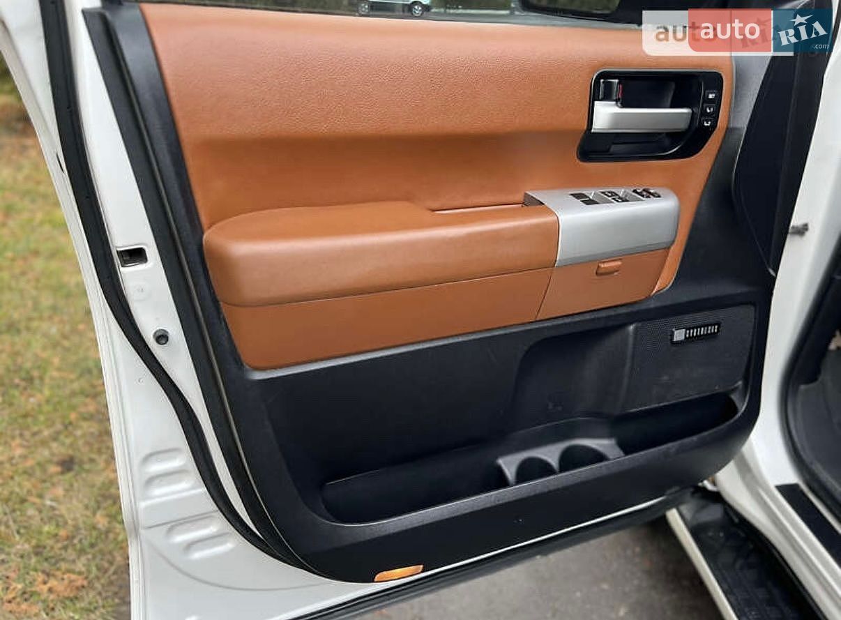 Toyota Sequoia 2008 VIN 5TDBY67A68S023276 фото оголошення 26 з 34