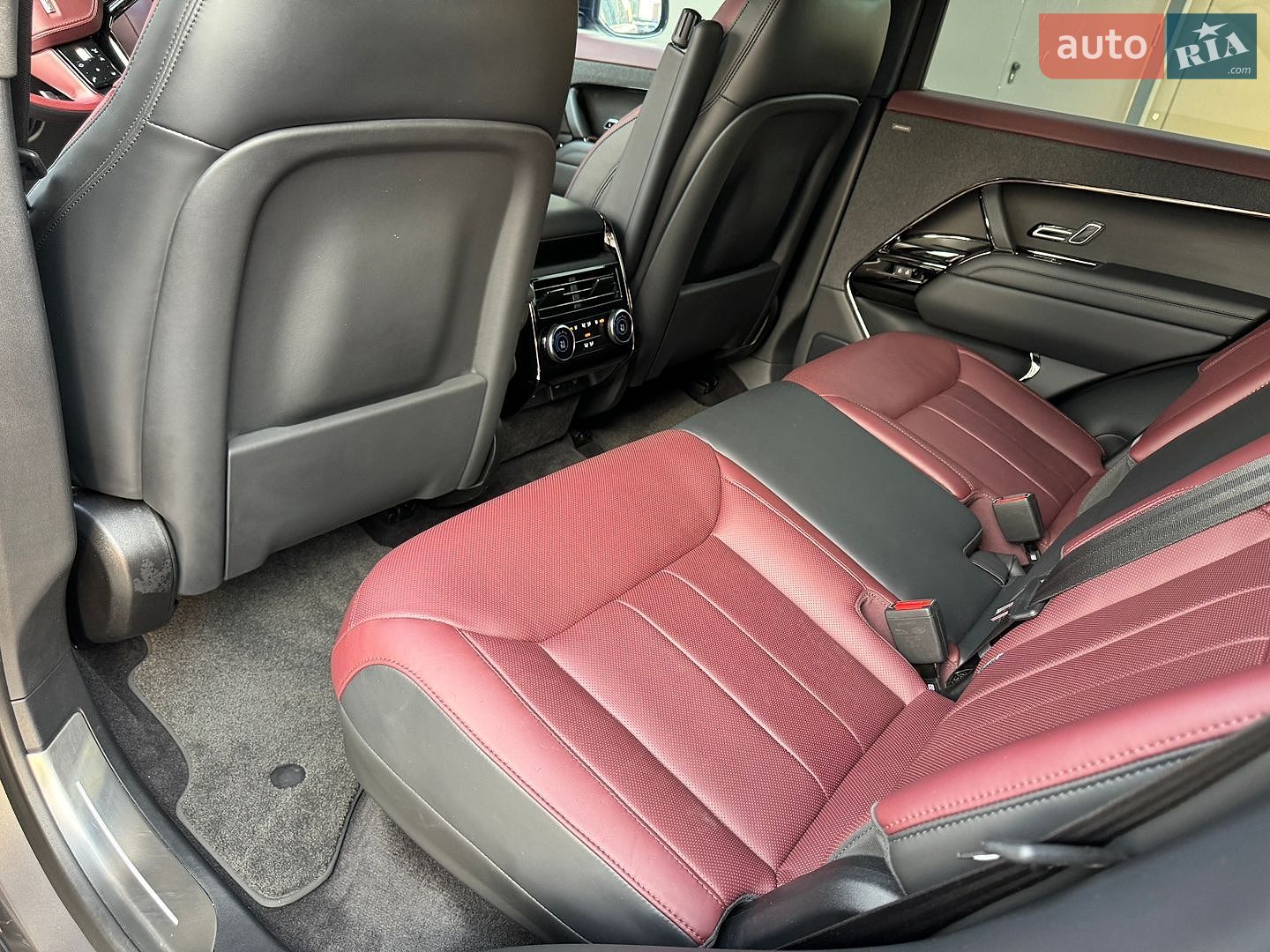 Land Rover Range Rover Sport 2023 VIN SAL1A2BW5PA129430 фото оголошення 61 з 123