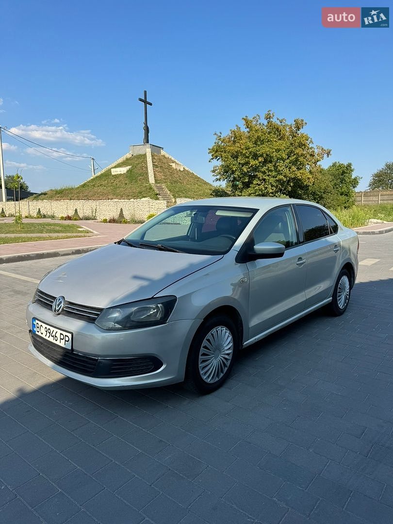 Volkswagen Polo 2012 VIN XW8ZZZ61ZDG020612 фото оголошення 5 з 37