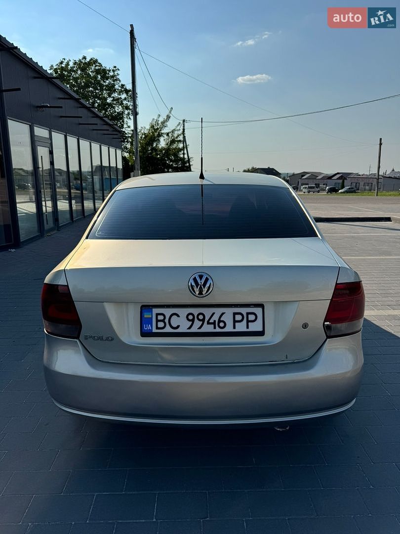 Volkswagen Polo 2012 VIN XW8ZZZ61ZDG020612 фото оголошення 12 з 37