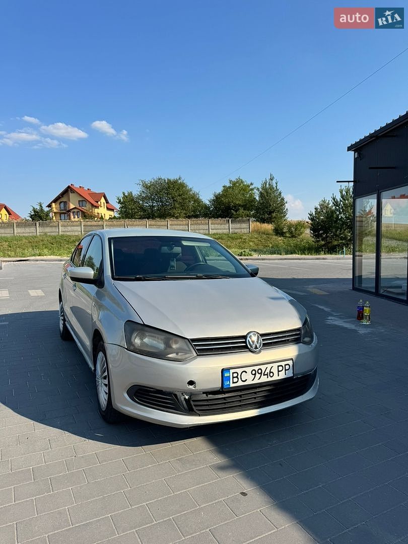 Volkswagen Polo 2012 VIN XW8ZZZ61ZDG020612 фото оголошення 24 з 37