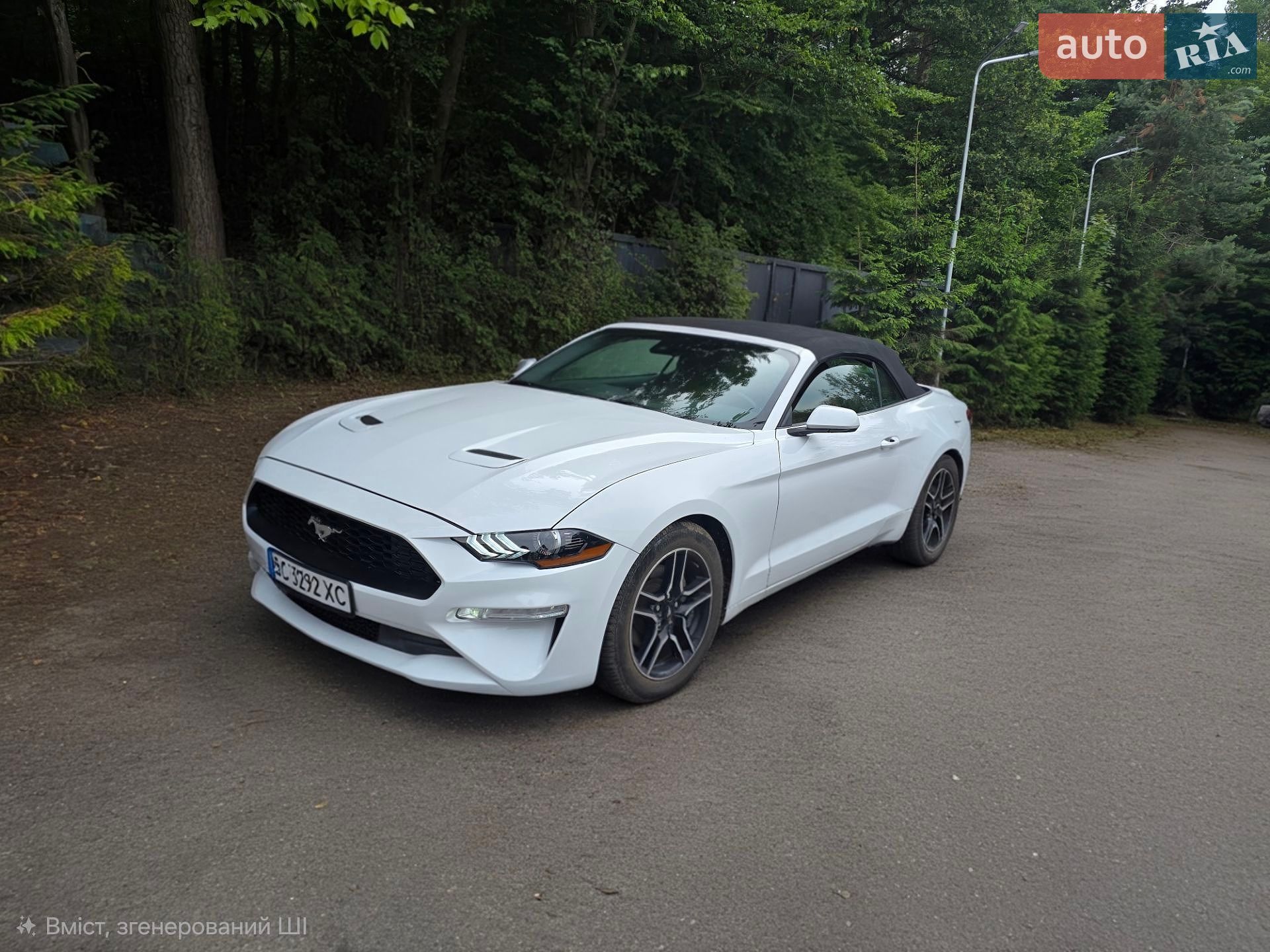 Ford Mustang 2022 VIN 1FATP8UH6N5119260 фото оголошення 3 з 13