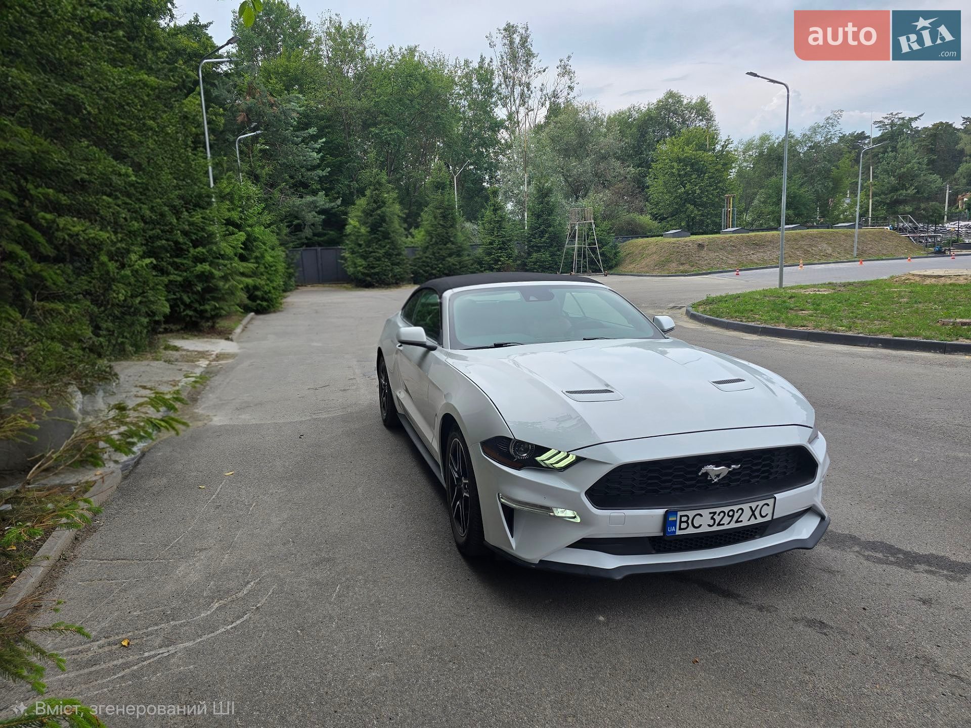 Ford Mustang 2022 VIN 1FATP8UH6N5119260 фото оголошення 2 з 13