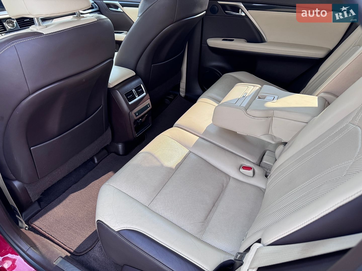 Lexus RX 2017 VIN JTJBAMCA802022959 фото оголошення 25 з 52