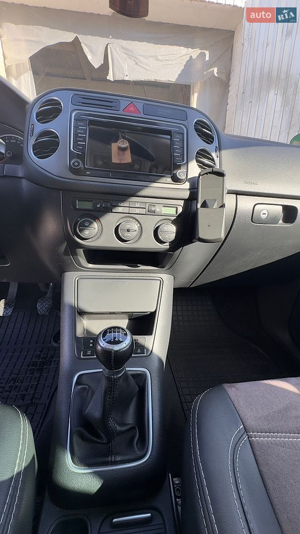 Volkswagen Tiguan 2008 VIN WVGZZZ5NZ8W042173 фото оголошення 10 з 13