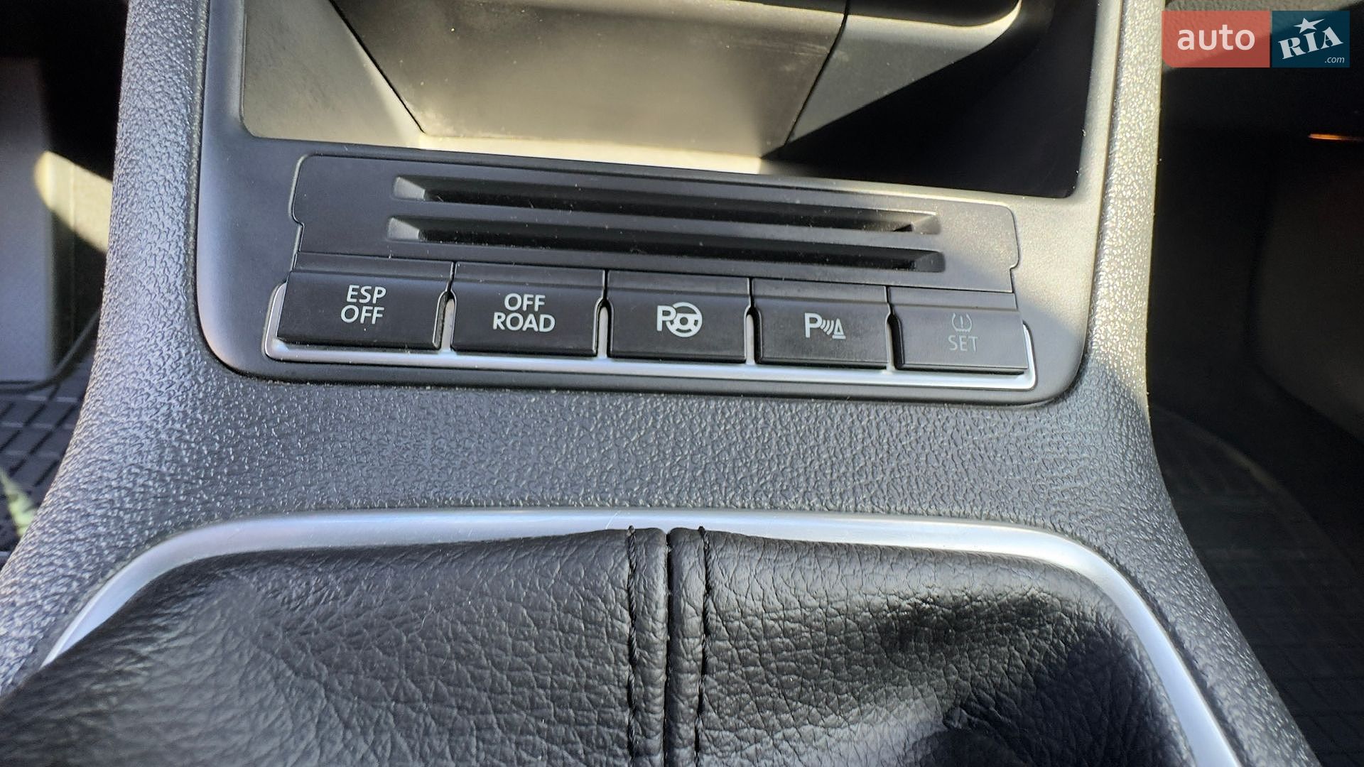 Volkswagen Tiguan 2008 VIN WVGZZZ5NZ8W042173 фото оголошення 11 з 13
