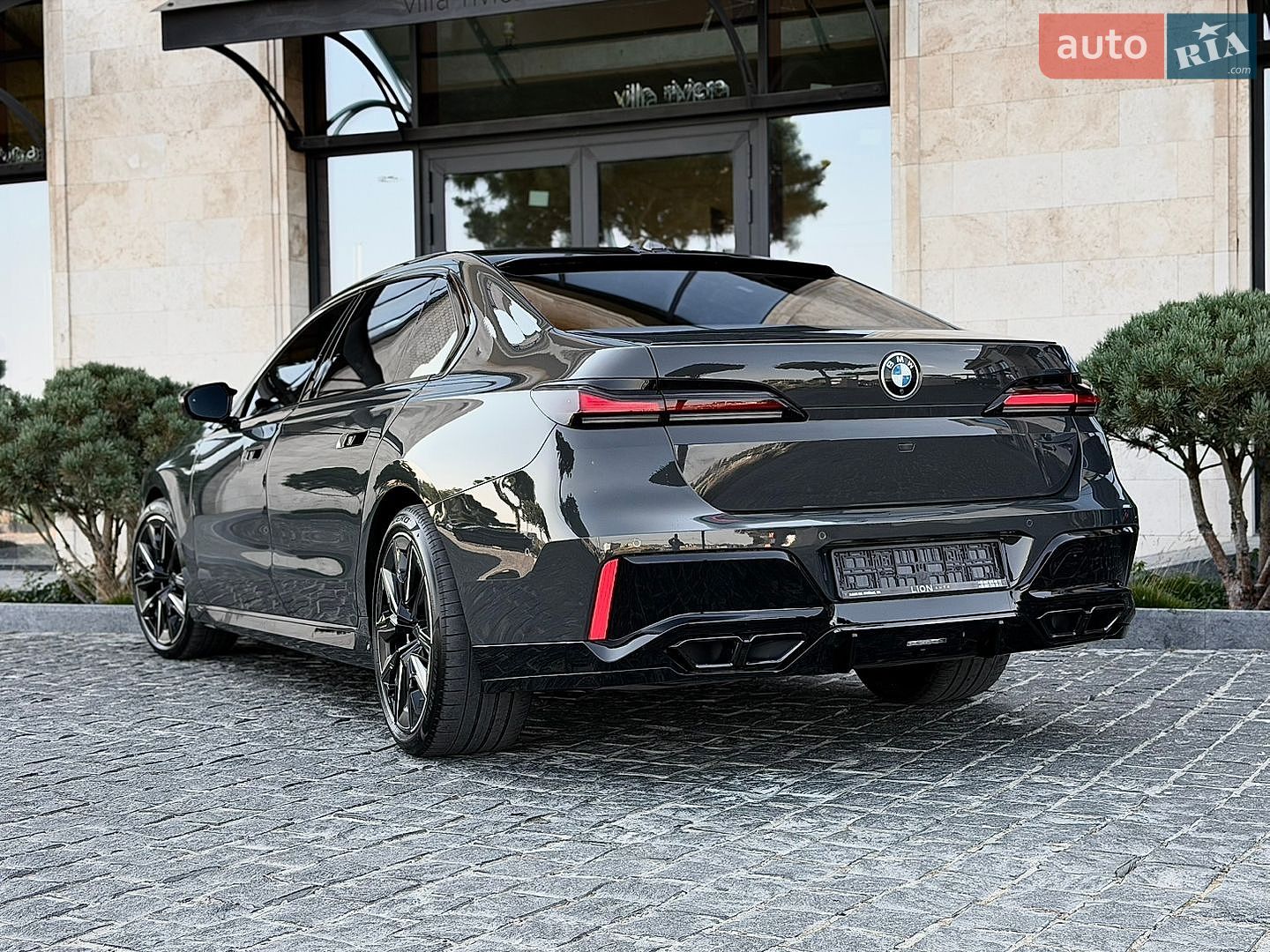 BMW 7 Series 2023 VIN WBA21EJ010CP03183 фото оголошення 16 з 95