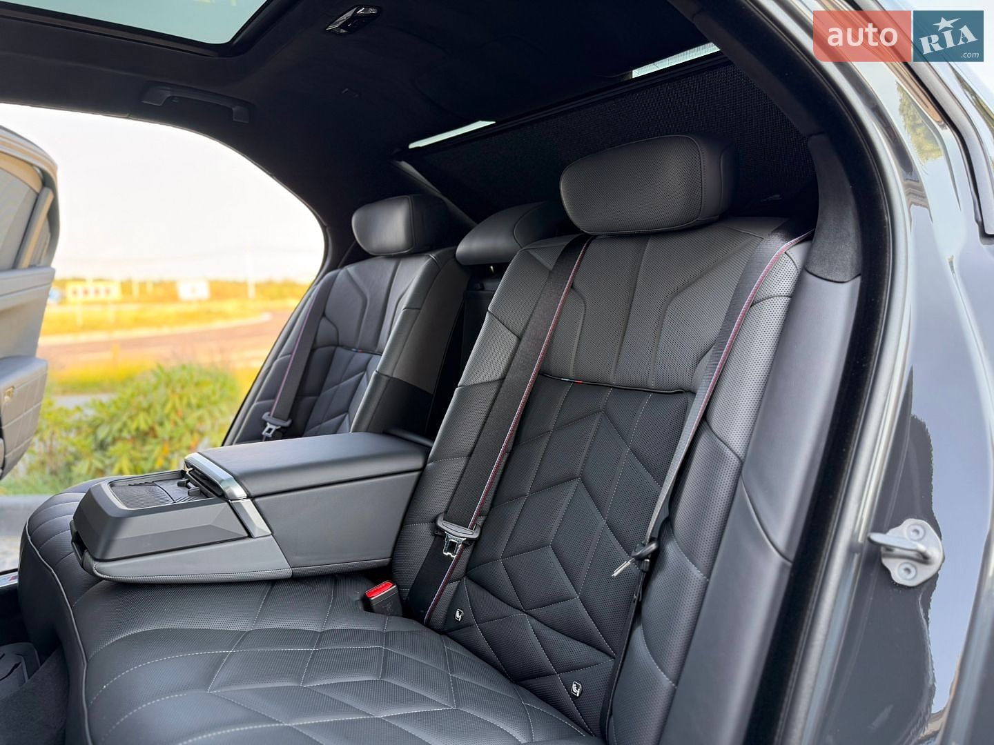 BMW 7 Series 2023 VIN WBA21EJ010CP03183 фото оголошення 77 з 95