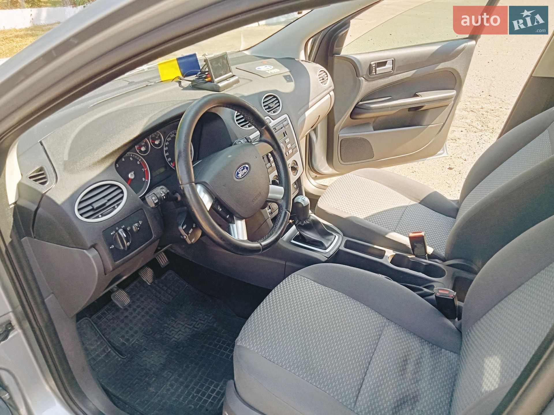 Ford Focus 2005 VIN WF05XXGCD55A54815 фото оголошення 9 з 14