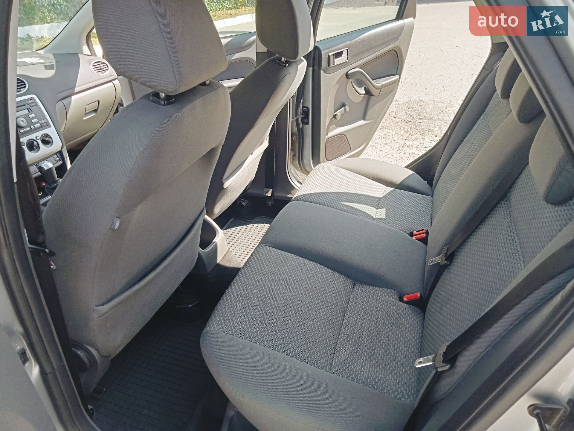 Ford Focus 2005 VIN WF05XXGCD55A54815 фото оголошення 8 з 14
