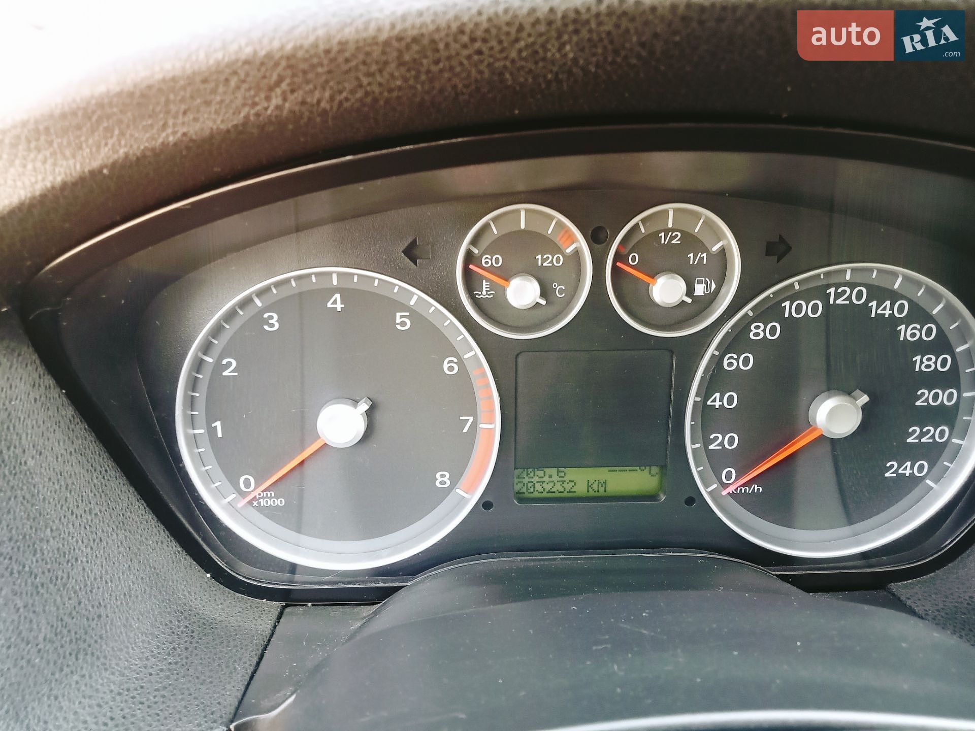 Ford Focus 2005 VIN WF05XXGCD55A54815 фото оголошення 13 з 14