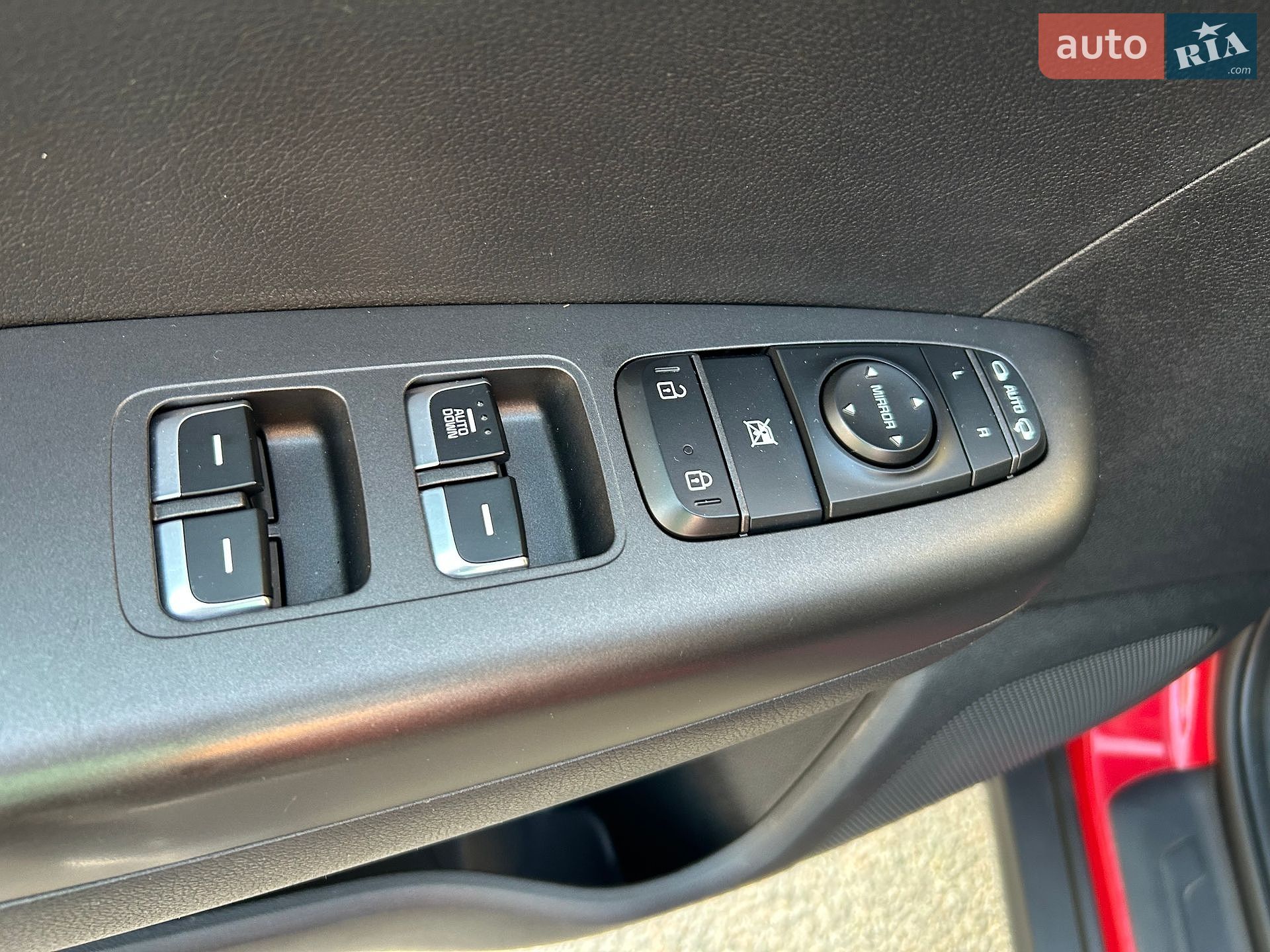 Kia Sportage 2020 VIN U5YPG814BLL894053 фото оголошення 33 з 82