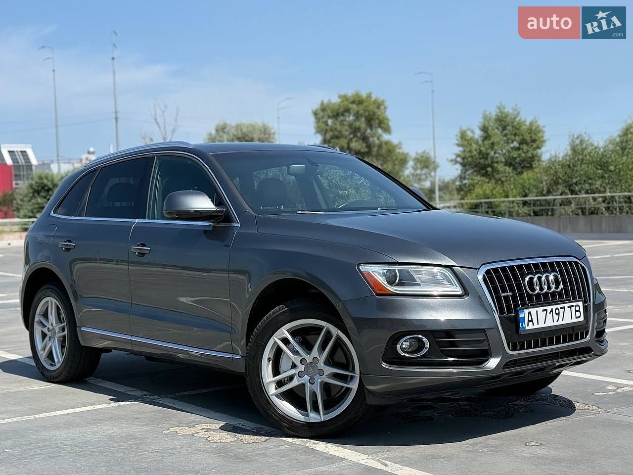 Audi Q5 2015 VIN WA1CVAFP6GA055351 фото оголошення 6 з 26