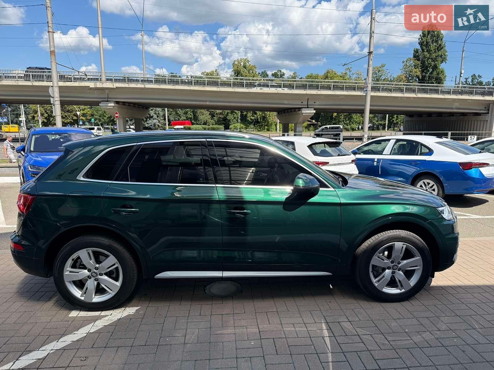 Audi Q5 2019 VIN WAUZZZFYXL2026450 фото оголошення 4 з 14