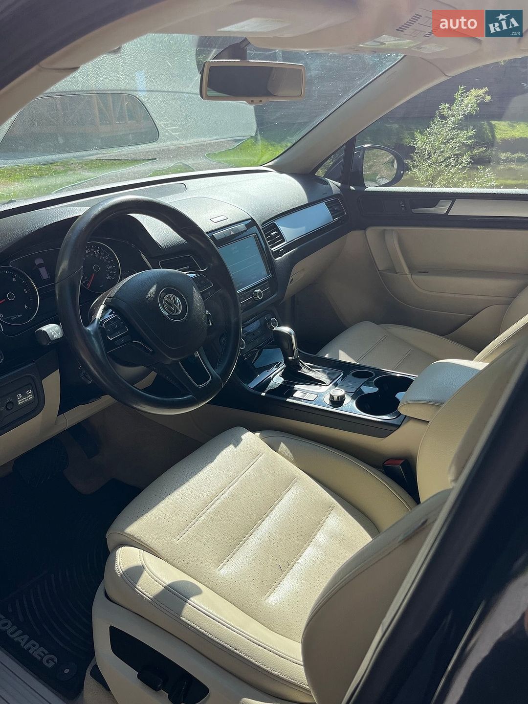 Volkswagen Touareg 2011 VIN WVGFK9BP7BD007425 фото оголошення 17 з 27