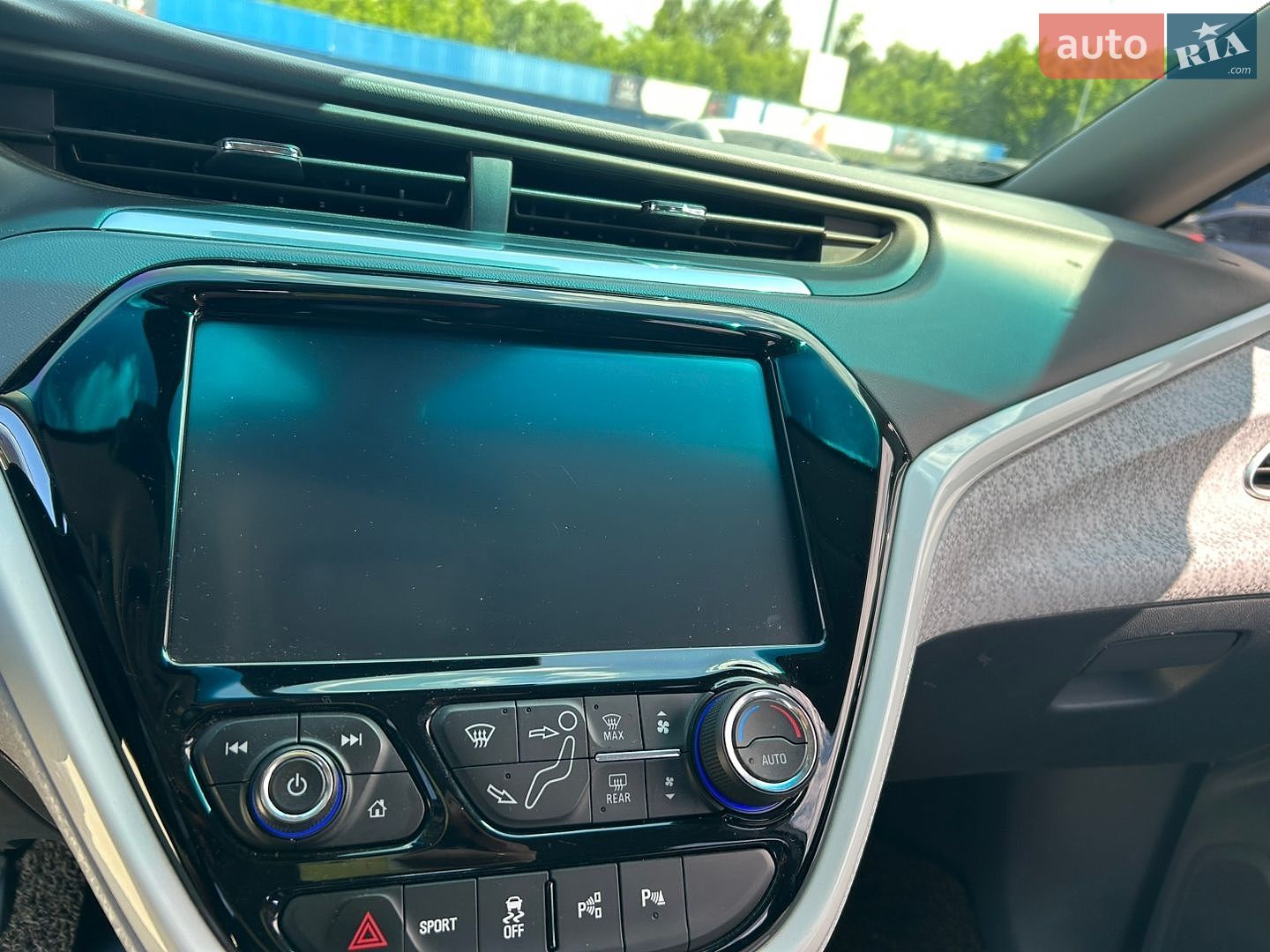 Chevrolet Bolt EV 2019 VIN 1G1F76E01K4129418 фото оголошення 16 з 18