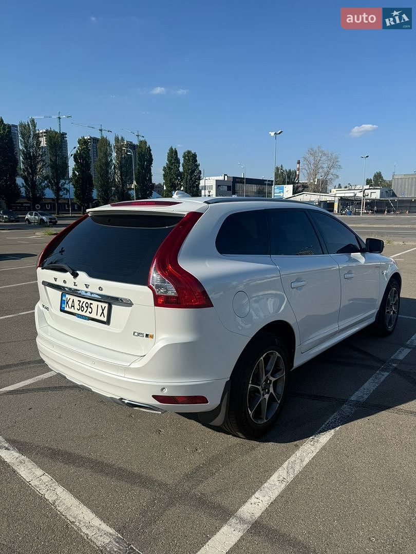 Volvo XC60 2016 VIN YV1DZA5C6G2914367 фото оголошення 4 з 34