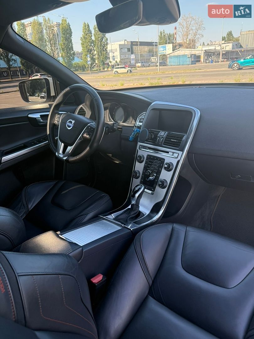 Volvo XC60 2016 VIN YV1DZA5C6G2914367 фото оголошення 21 з 34