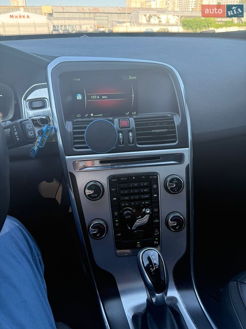 Volvo XC60 2016 VIN YV1DZA5C6G2914367 фото оголошення 23 з 34