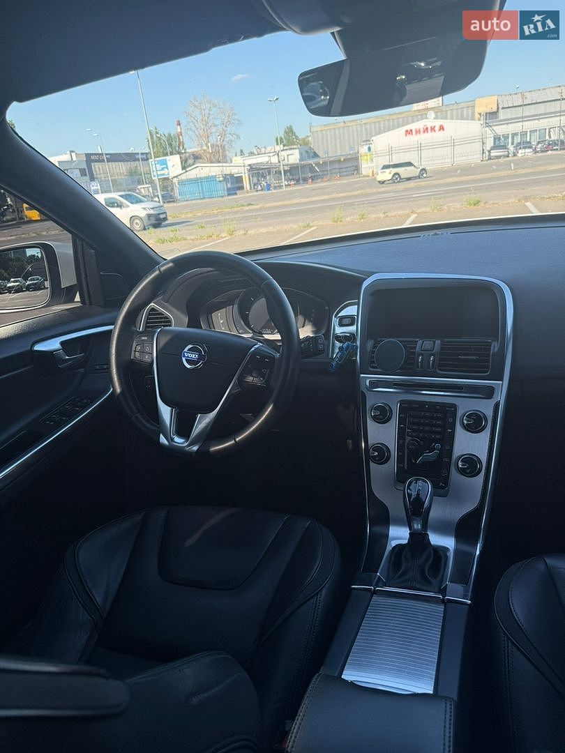 Volvo XC60 2016 VIN YV1DZA5C6G2914367 фото оголошення 25 з 34