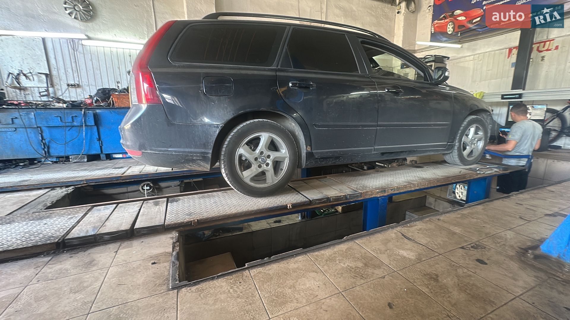 Volvo V50 2012 VIN YV1MW84E1C2689849 фото оголошення 4 з 17
