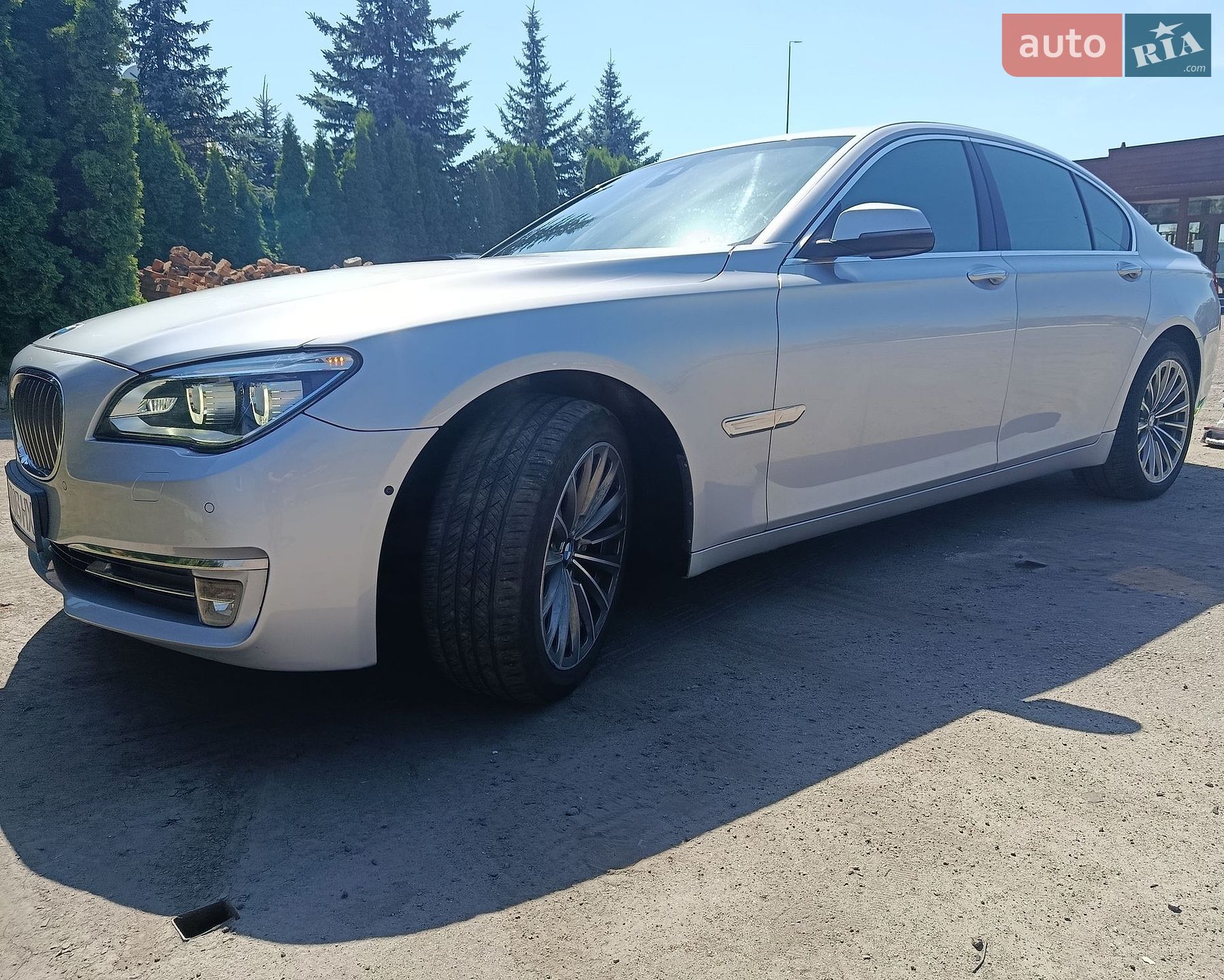 BMW 7 Series 2014 VIN WBAYC4107FDZ77490 фото оголошення 9 з 44