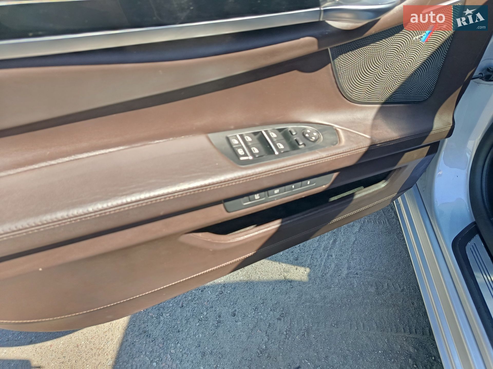 BMW 7 Series 2014 VIN WBAYC4107FDZ77490 фото оголошення 14 з 44
