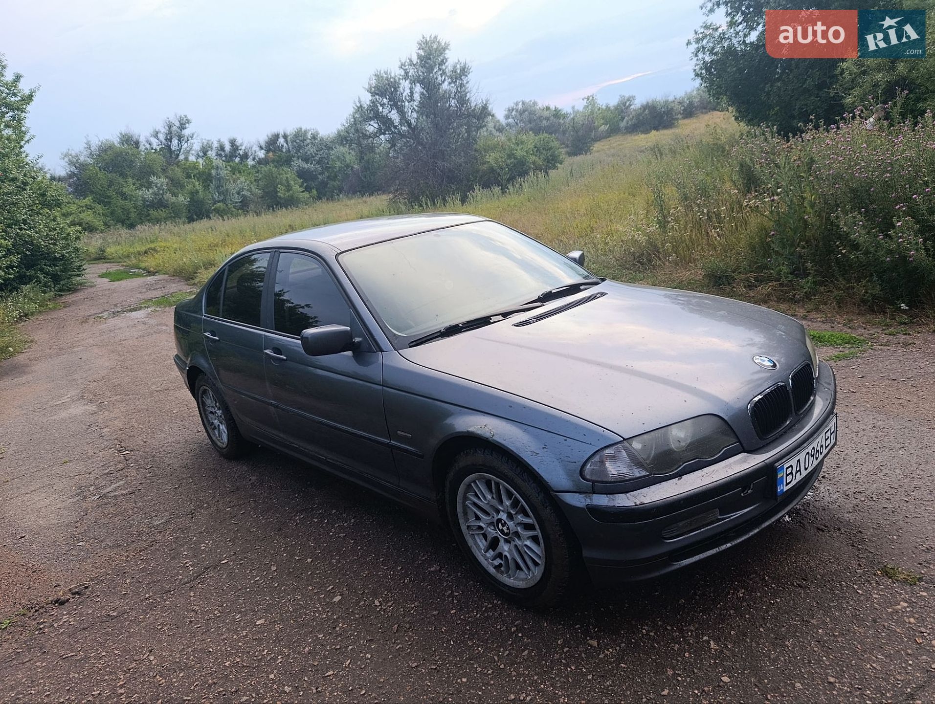 BMW 3 Series 2001 VIN WBAAL71040CF63473 фото оголошення 10 з 13