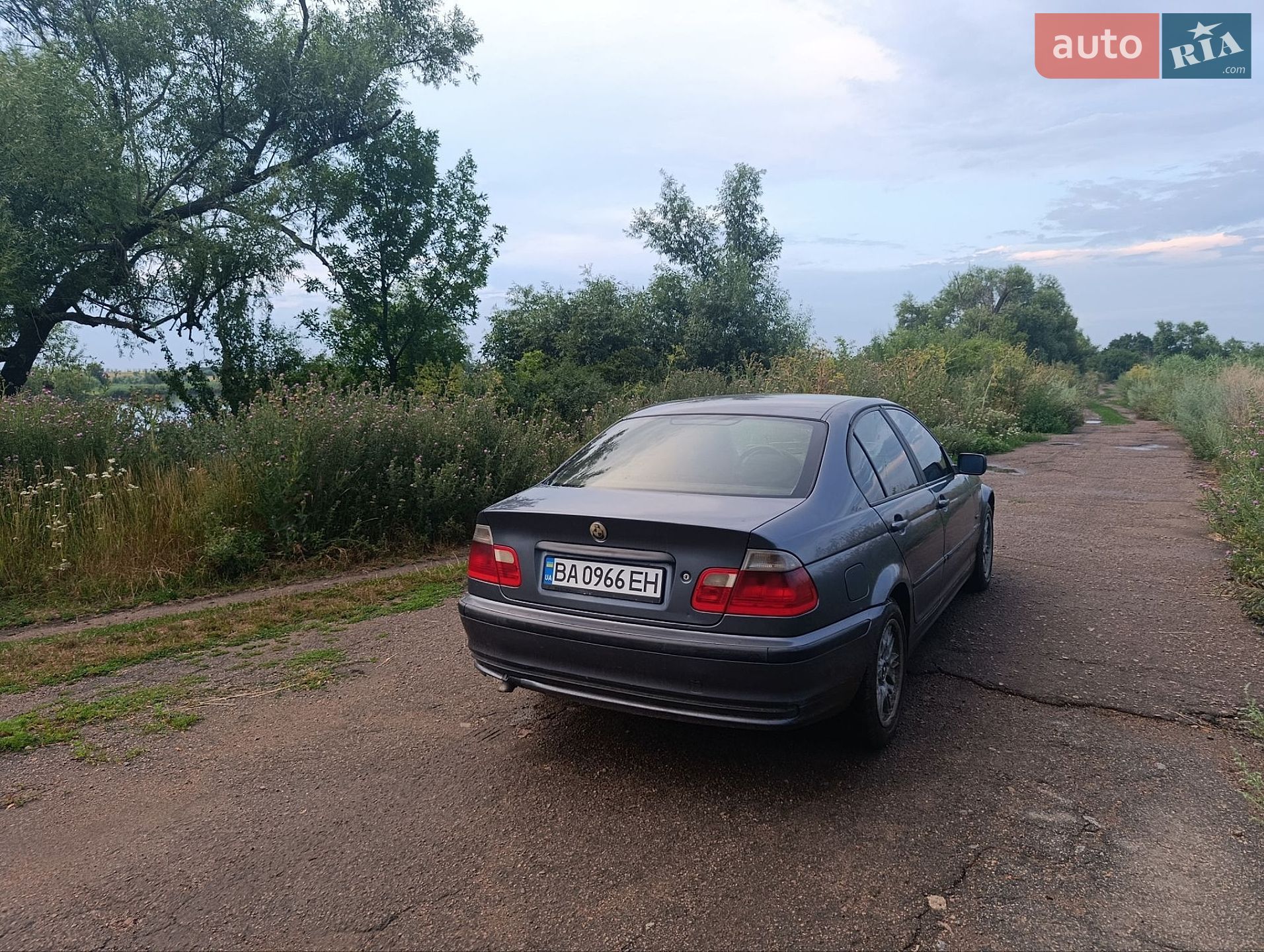 BMW 3 Series 2001 VIN WBAAL71040CF63473 фото оголошення 11 з 13