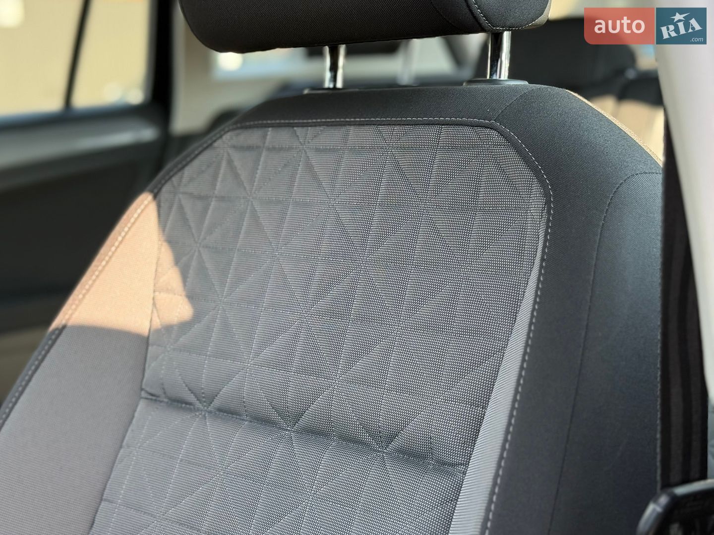 Volkswagen Tiguan 2021 VIN WVGZZZ5NZMW033791 фото оголошення 25 з 97