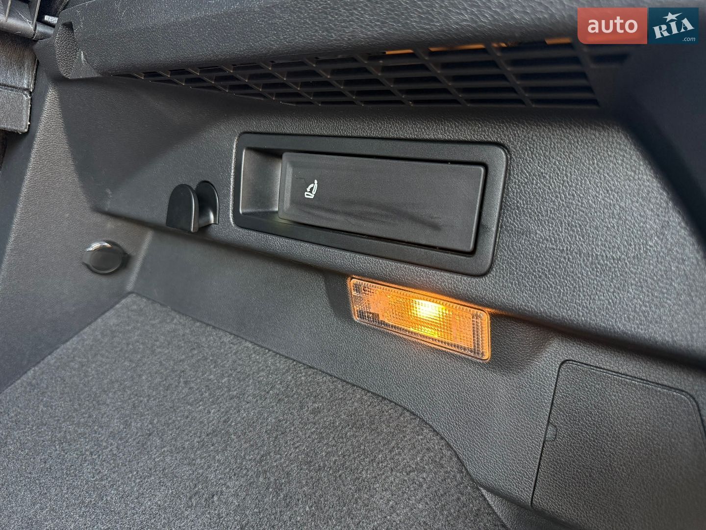 Volkswagen Tiguan 2021 VIN WVGZZZ5NZMW033791 фото оголошення 36 з 97